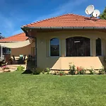 Vitorlas 3 * Balatonlelle