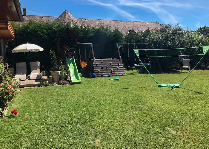 Vitorlas 3 בית נופש *